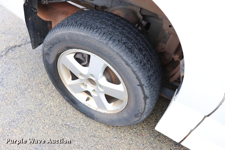 image for item EJ9783 2010 Dodge Grand Caravan SE van