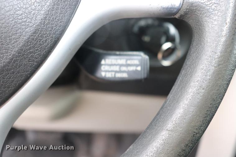 image for item EJ9784 2010 Dodge Grand Caravan SE van