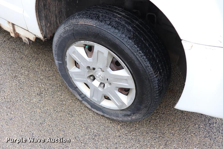 image for item EJ9784 2010 Dodge Grand Caravan SE van