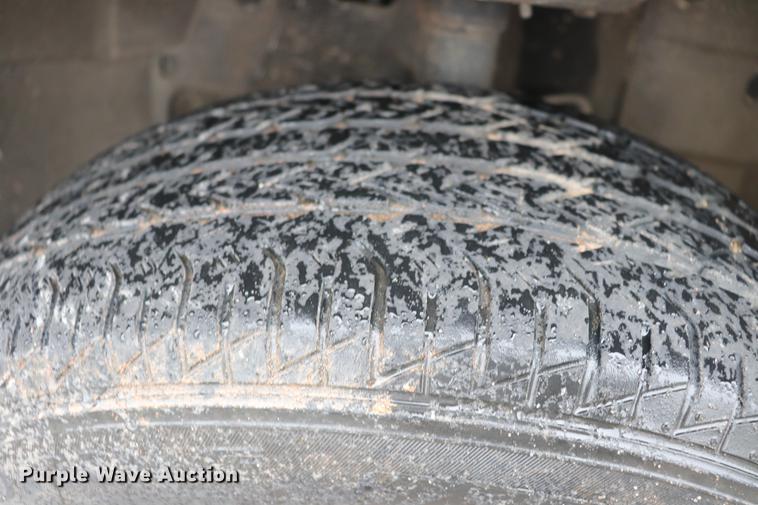 image for item EJ9784 2010 Dodge Grand Caravan SE van