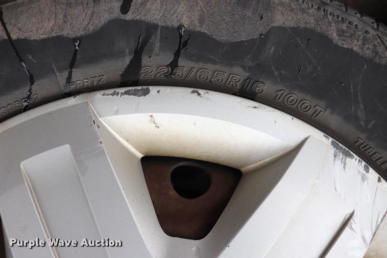 image for item EJ9784 2010 Dodge Grand Caravan SE van