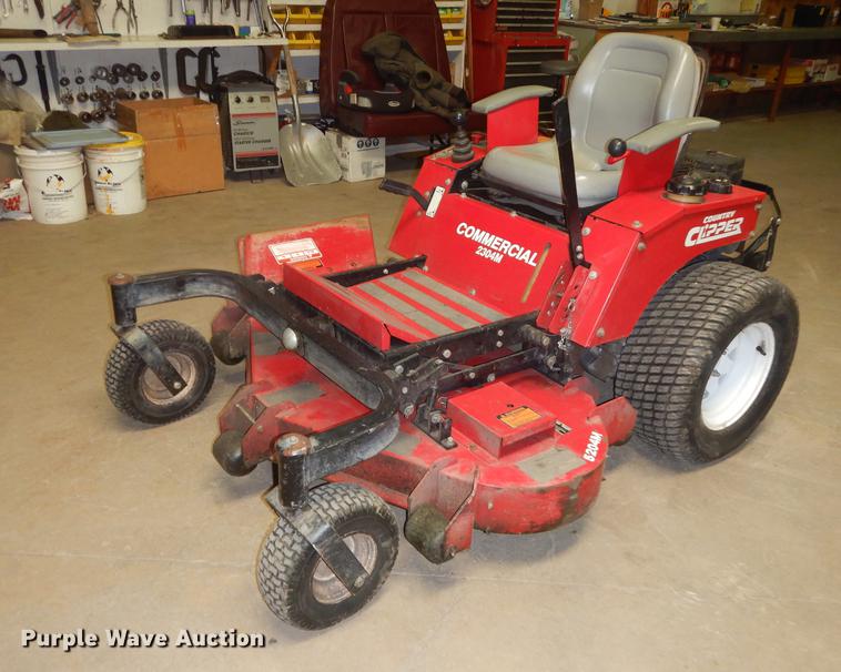 image for item EN9004 Country Clipper 2304M ZTR lawn mower