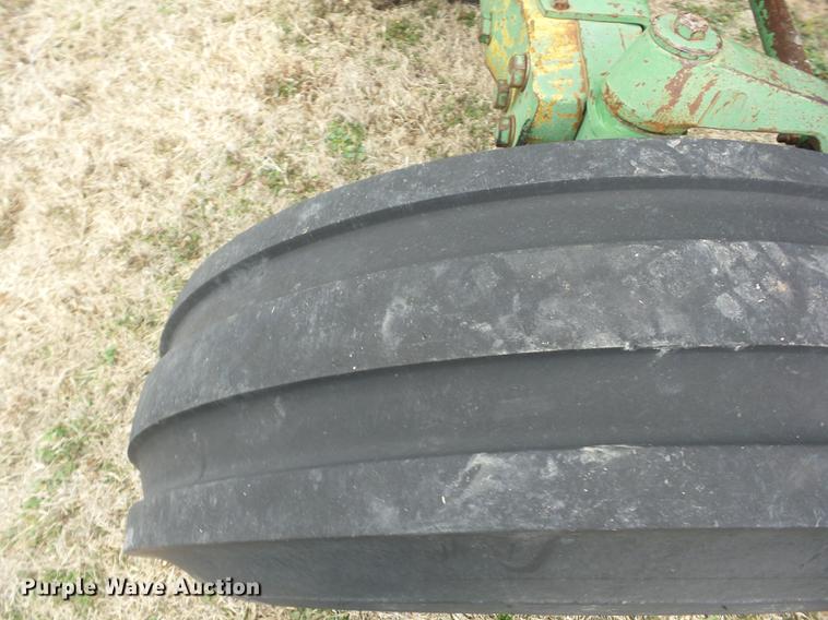 image for item AY9586 John Deere 4440 tractor