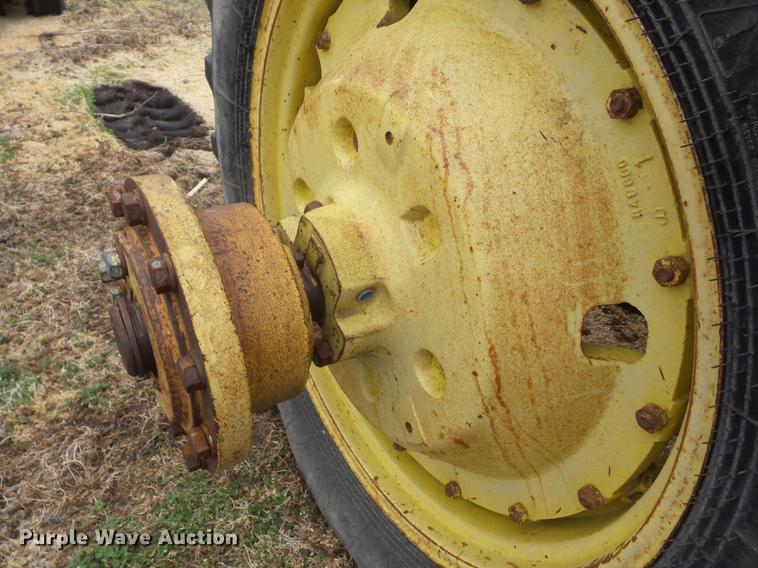 image for item AY9586 John Deere 4440 tractor