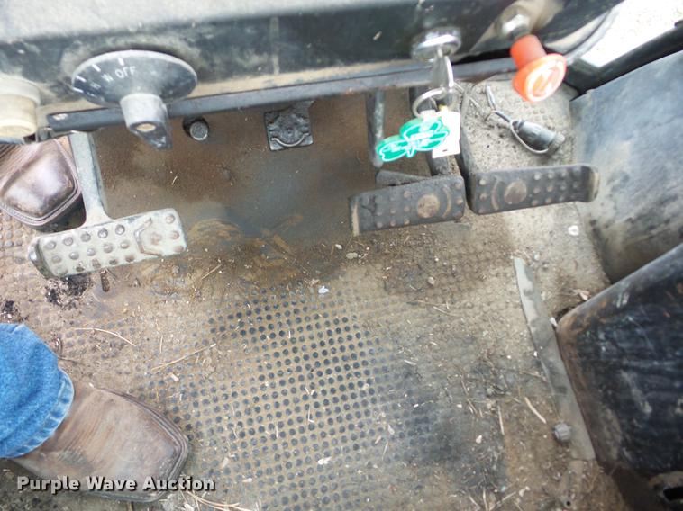 image for item AY9586 John Deere 4440 tractor