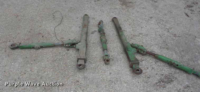 image for item AY9586 John Deere 4440 tractor