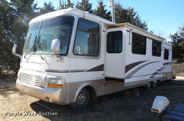 image for item AY9608 1998 Mountainaire Newman RV
