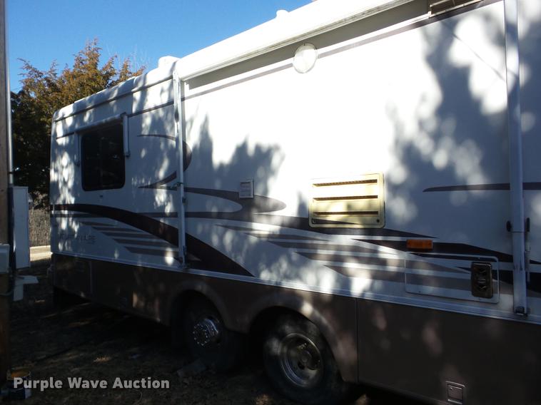 image for item AY9608 1998 Mountainaire Newman RV