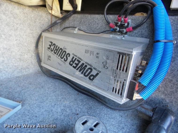 image for item AY9608 1998 Mountainaire Newman RV