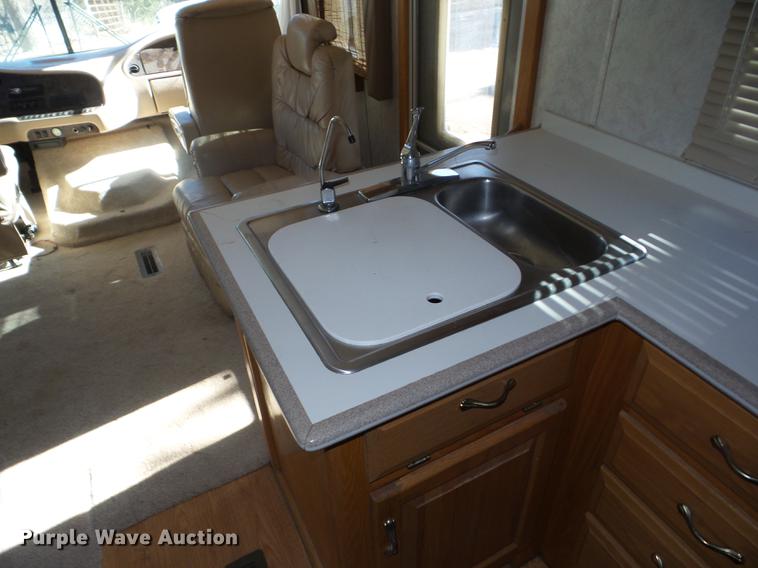 image for item AY9608 1998 Mountainaire Newman RV