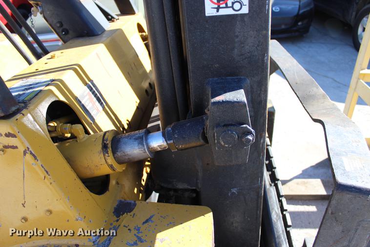 image for item BE9373 Caterpillar BP40 forklift