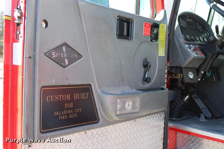 image for item BE9375 1995 Spartan Gladiator fire truck