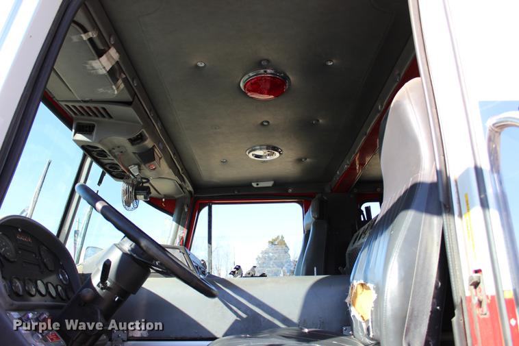 image for item BE9375 1995 Spartan Gladiator fire truck