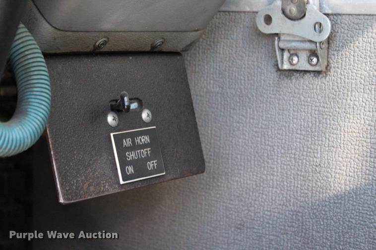 image for item BE9375 1995 Spartan Gladiator fire truck