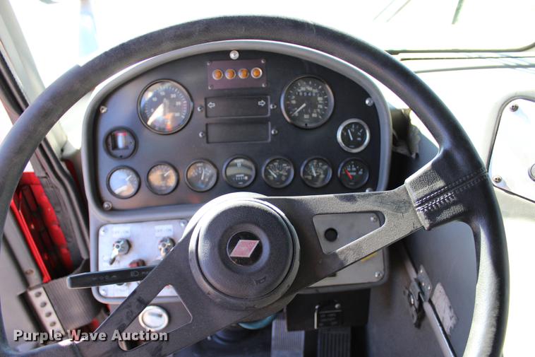 image for item BE9375 1995 Spartan Gladiator fire truck