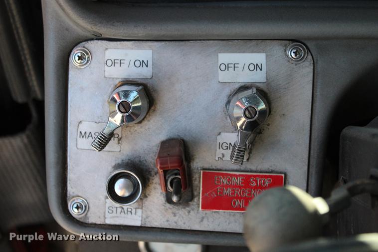 image for item BE9375 1995 Spartan Gladiator fire truck