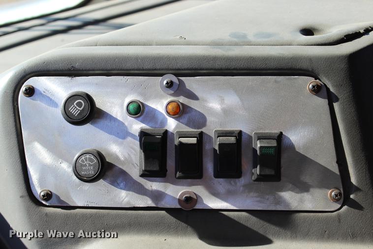 image for item BE9375 1995 Spartan Gladiator fire truck