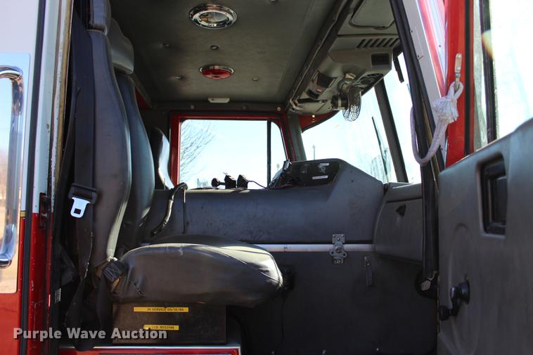 image for item BE9375 1995 Spartan Gladiator fire truck