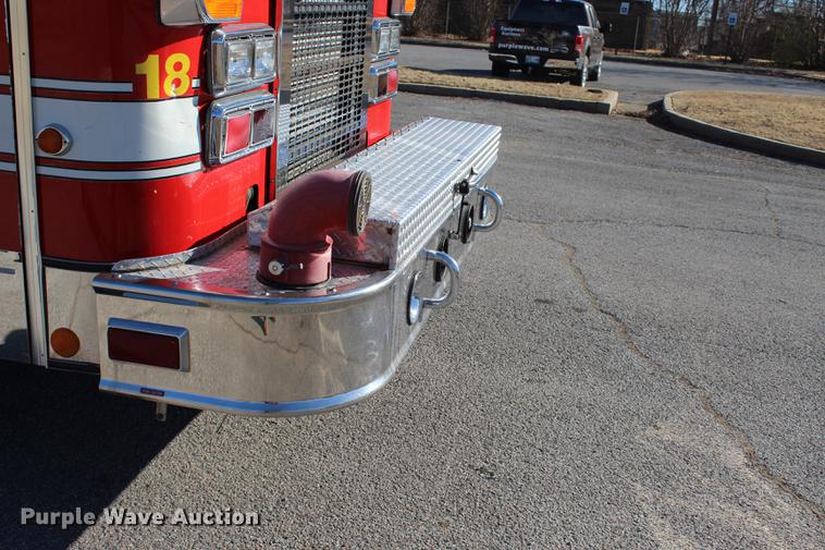 image for item BE9375 1995 Spartan Gladiator fire truck