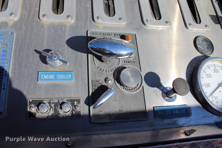 image for item BE9375 1995 Spartan Gladiator fire truck