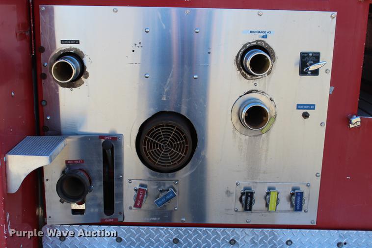 image for item BE9375 1995 Spartan Gladiator fire truck