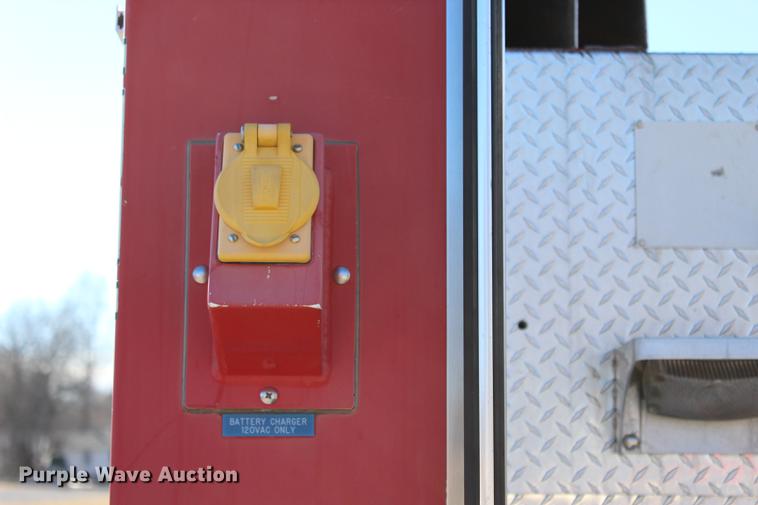 image for item BE9375 1995 Spartan Gladiator fire truck