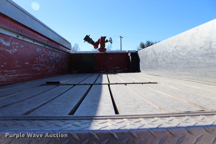 image for item BE9375 1995 Spartan Gladiator fire truck