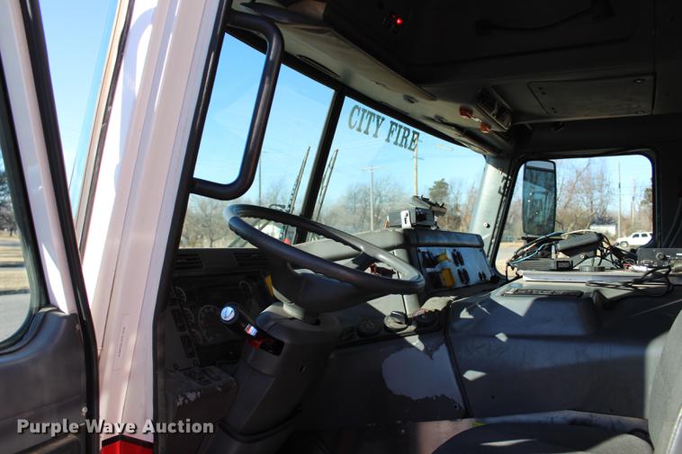 image for item BE9377 2006 American Lafrance Eagle ladder fire truck