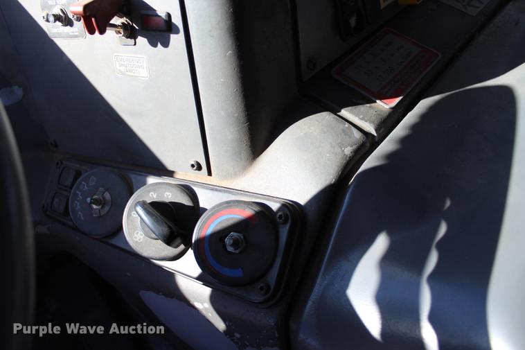 image for item BE9377 2006 American Lafrance Eagle ladder fire truck