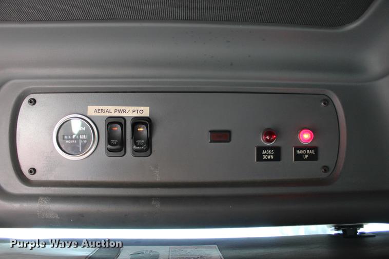 image for item BE9377 2006 American Lafrance Eagle ladder fire truck