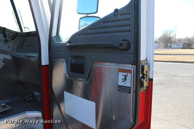 image for item BE9377 2006 American Lafrance Eagle ladder fire truck