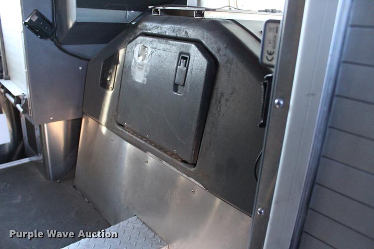 image for item BE9377 2006 American Lafrance Eagle ladder fire truck