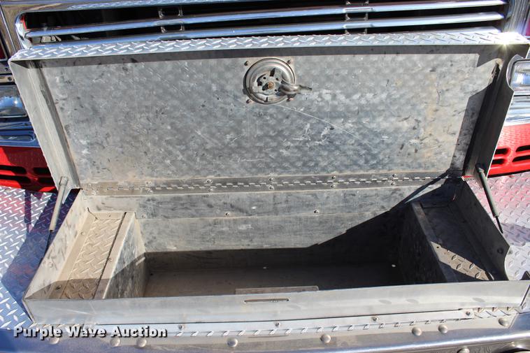 image for item BE9377 2006 American Lafrance Eagle ladder fire truck