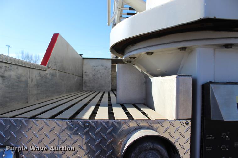 image for item BE9377 2006 American Lafrance Eagle ladder fire truck