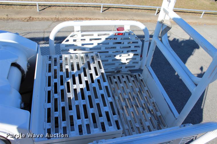 image for item BE9377 2006 American Lafrance Eagle ladder fire truck