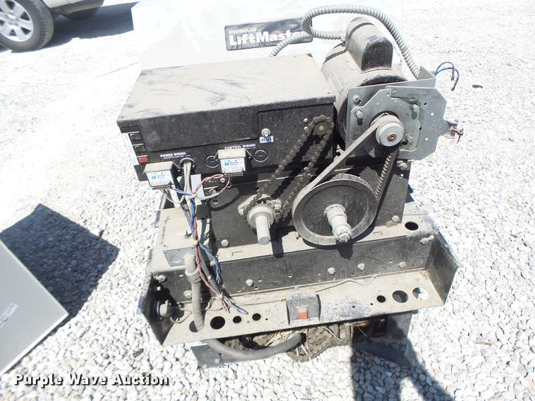 image for item DA9454 (2) Lift Master SL575-100-21-G3 gate openers