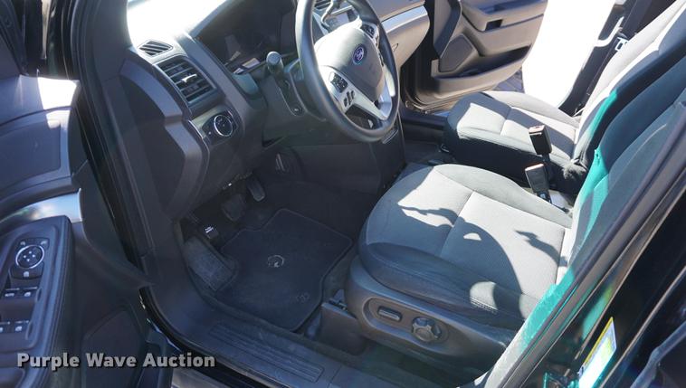 image for item DB0477 2013 Ford Explorer SUV