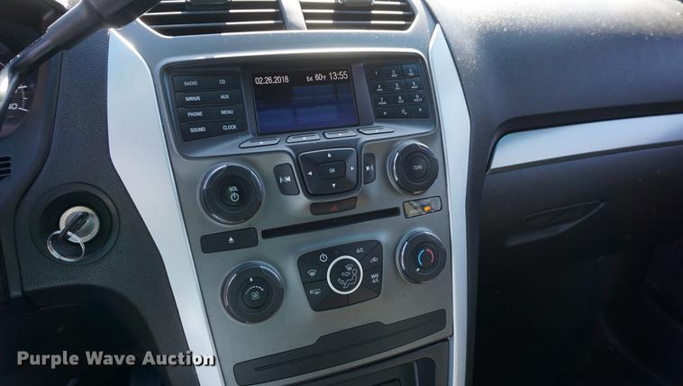 image for item DB0477 2013 Ford Explorer SUV