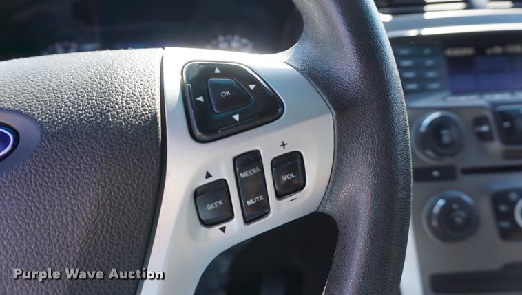 image for item DB0477 2013 Ford Explorer SUV