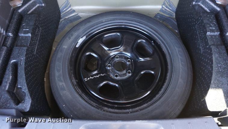 image for item DB0477 2013 Ford Explorer SUV