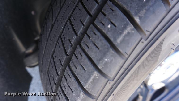 image for item DB0477 2013 Ford Explorer SUV