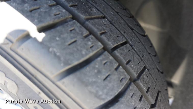 image for item DB0477 2013 Ford Explorer SUV