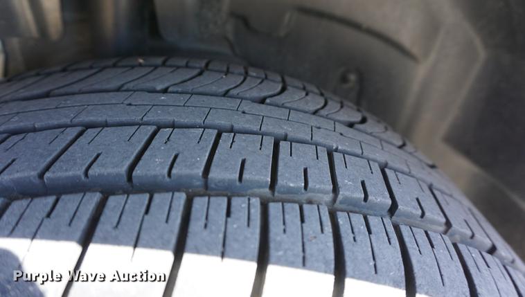 image for item DB0477 2013 Ford Explorer SUV