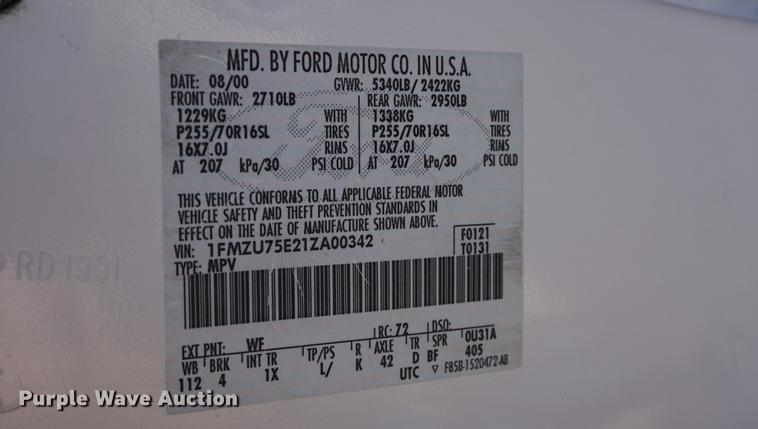 image for item DB0480 2001 Ford Explorer Limited SUV