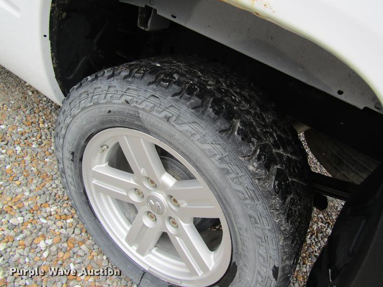 image for item DB5957 2010 Dodge Dakota Ext. Cab pickup truck