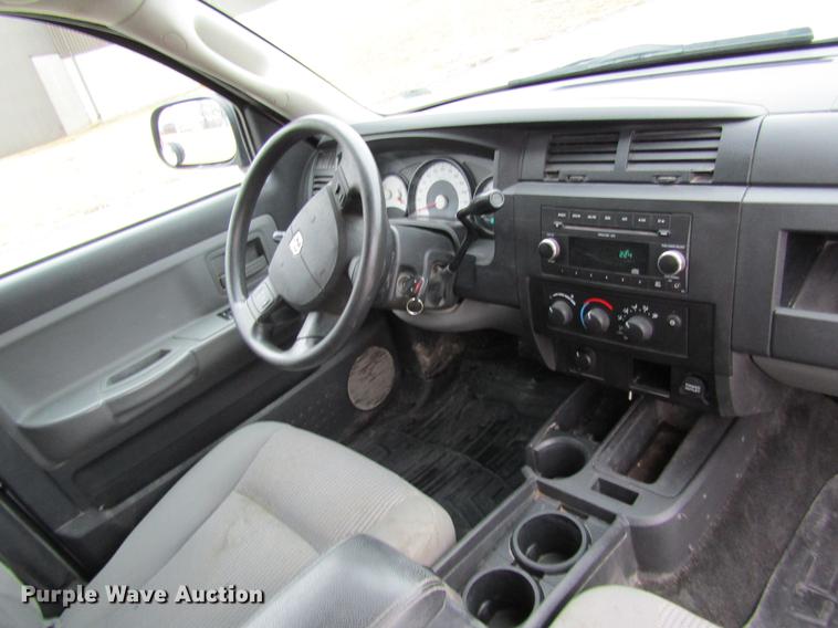 image for item DB5957 2010 Dodge Dakota Ext. Cab pickup truck