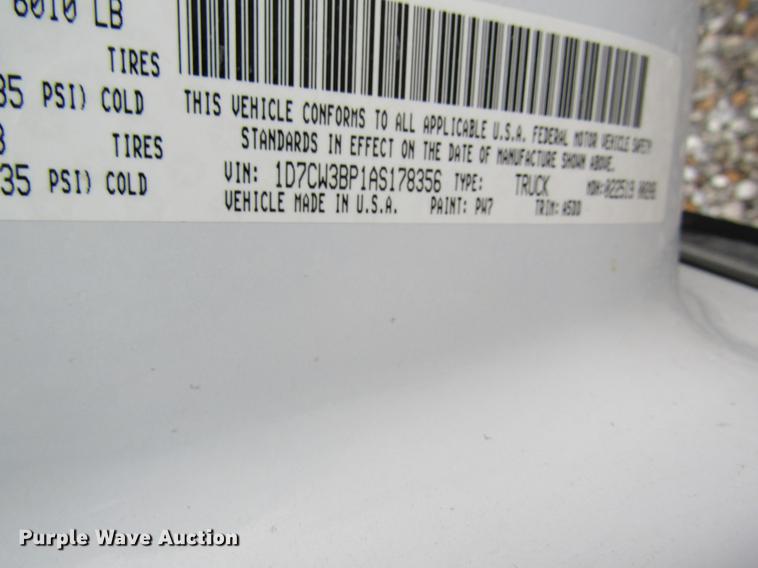 image for item DB5957 2010 Dodge Dakota Ext. Cab pickup truck