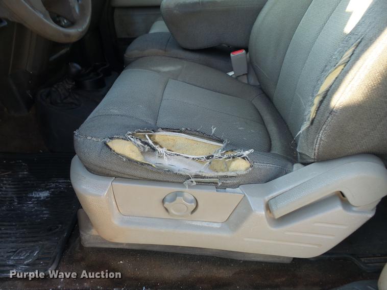 image for item DB6325 2010 Ford F150 XL SuperCab pickup truck