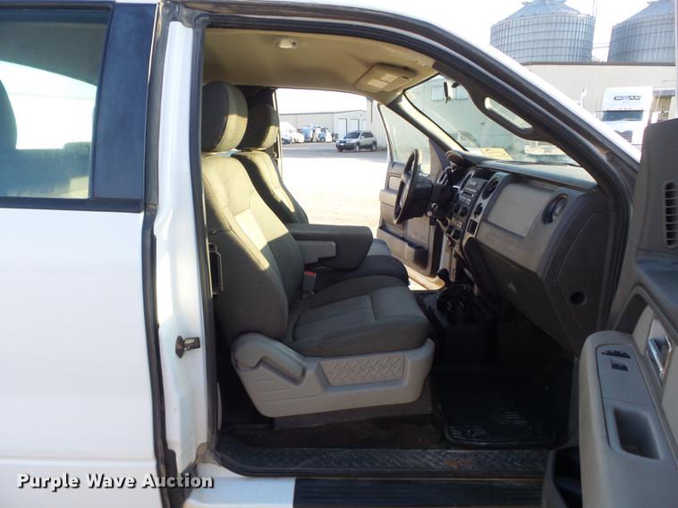 image for item DB6325 2010 Ford F150 XL SuperCab pickup truck