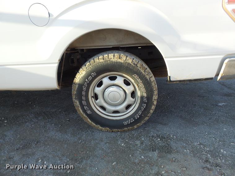 image for item DB6325 2010 Ford F150 XL SuperCab pickup truck